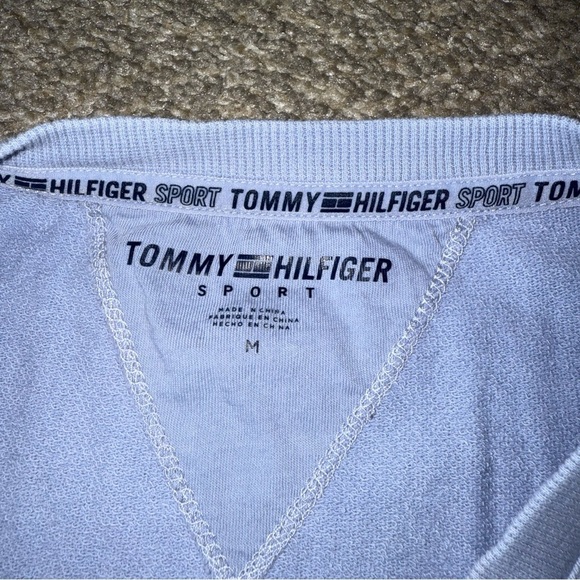 Tommy Hilfiger Sport - Purple Crewneck - Medium - Picture 2 of 3